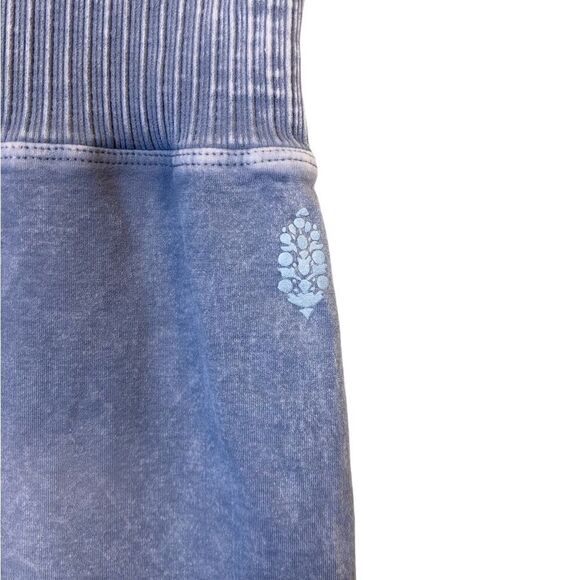 NWT Free People Good Karma Gray Leggings Size M/L - Picture 9 of 11